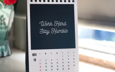 Rekomendasi Kalender Meja dan Manfaatnya