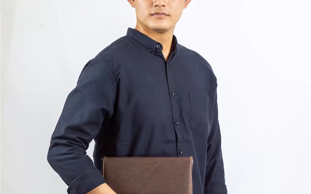 Rekomendasi Pouch Bag Pria Kulit untuk Lebaran