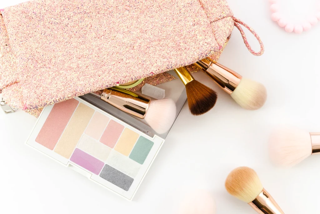 tas make up