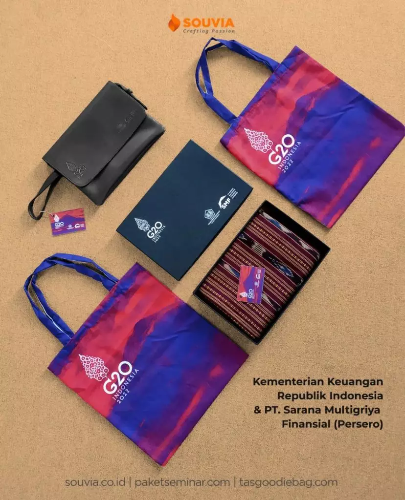 Portofolio merchandise G20 2022 untuk souvenir acara